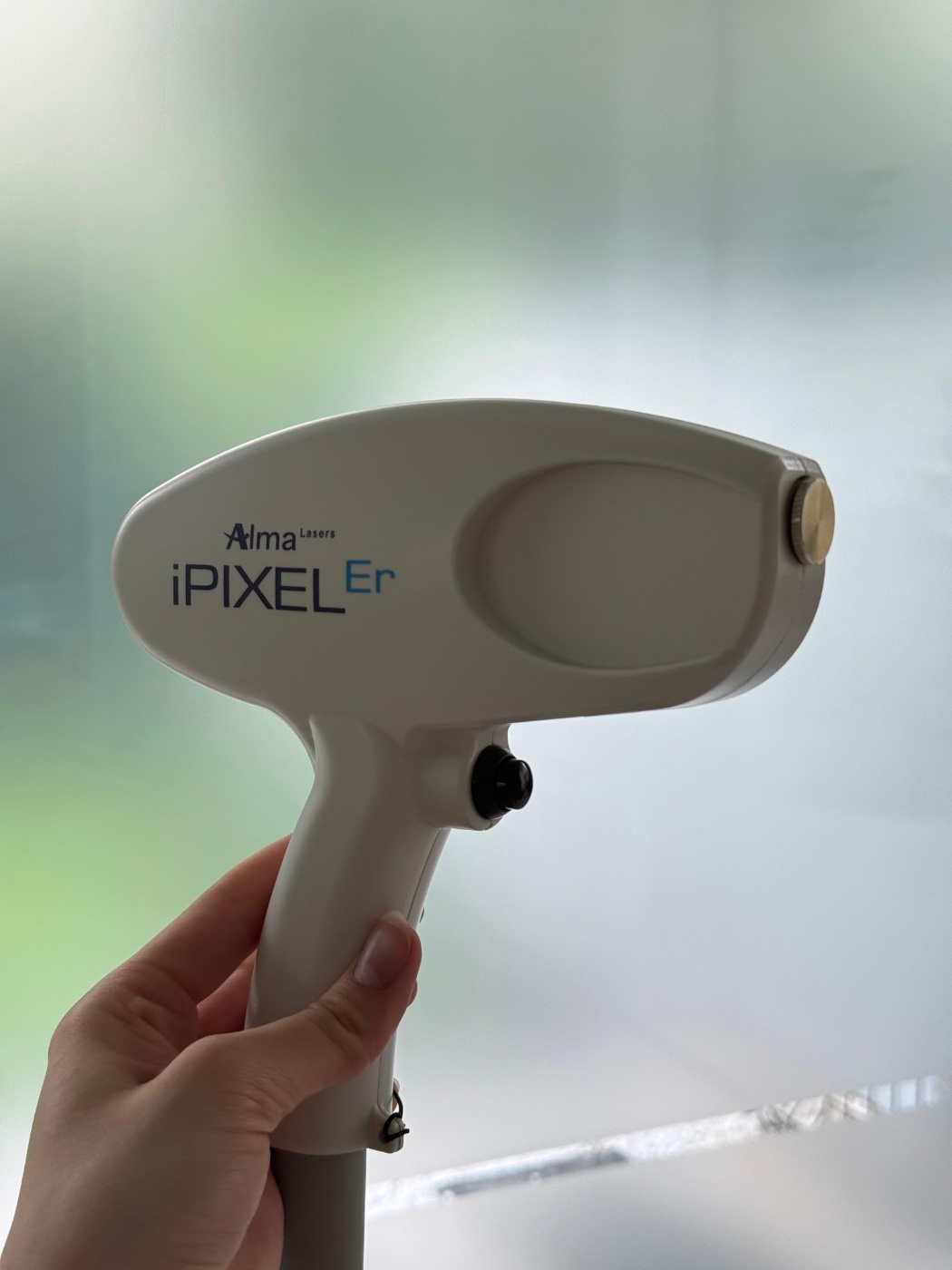 Alma Harmony XL Pro plus 4 głowice — zdjęcie 2