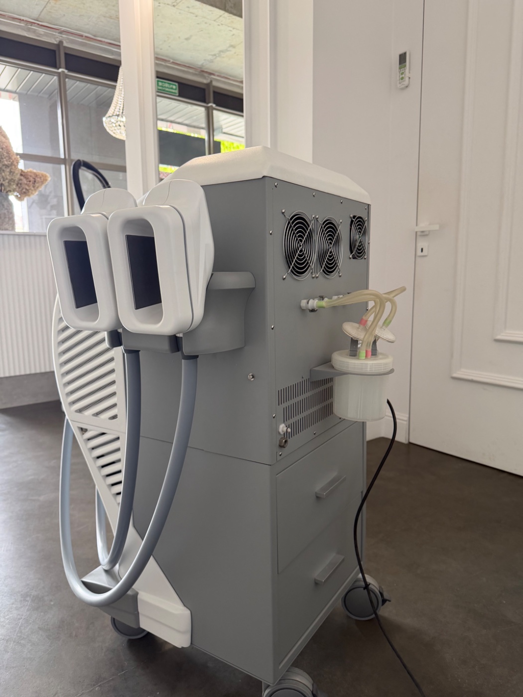 Kriolipoliza Cooltech Cocoon Medical — zdjęcie 2