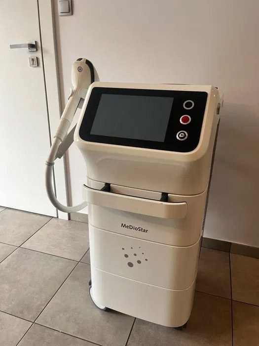 Laser do depilacji laserowej Mediostar Monolith — zdjęcie 3